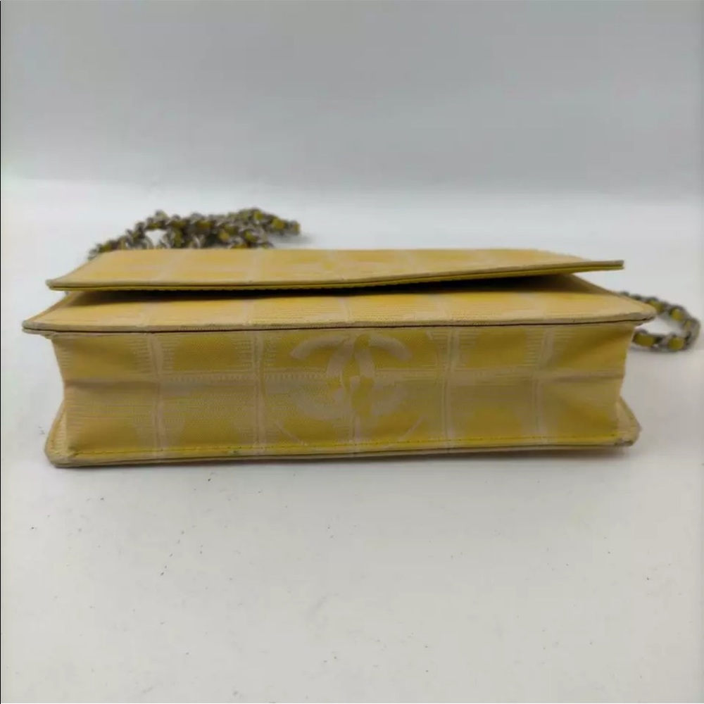 Chanel Beige New Line Wallet on Chain Crossbody Flap - Picture 4 of 10
